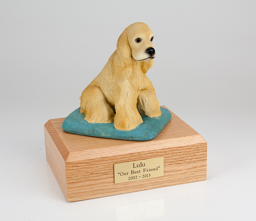 Dog, Cocker, Blond - Figurine Urn - Click Image to Close