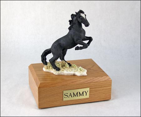 Horse, Mustang, Black - Figurine Urn - Click Image to Close