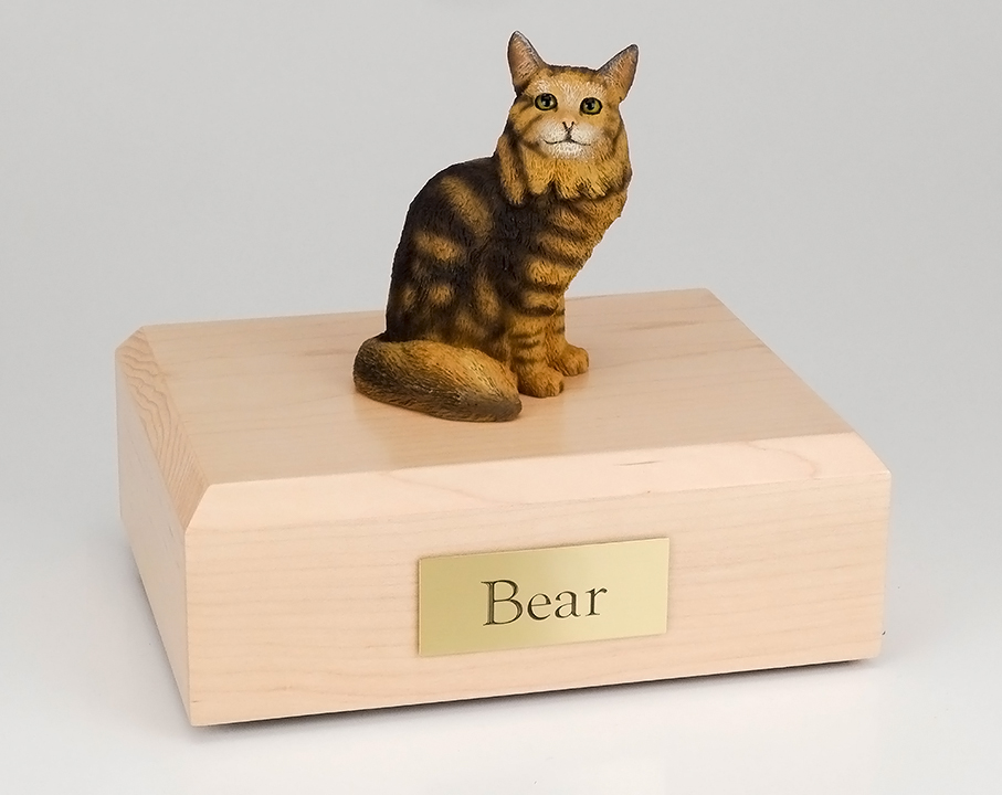 Cat, Maine Coon, Brown Tabby - Figurine Urn - Click Image to Close